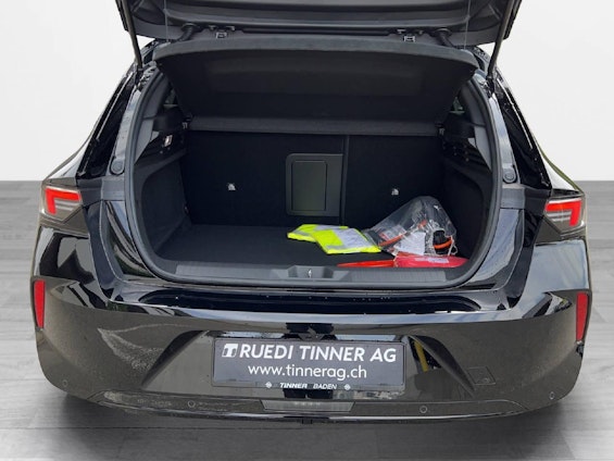 Vehicle image 9 Vehicle image 9