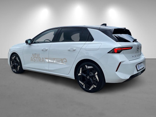 OPEL Astra 1.6 T PHEV 225 GSe 2