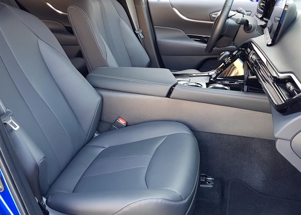 Vehicle image 8 Vehicle image 8