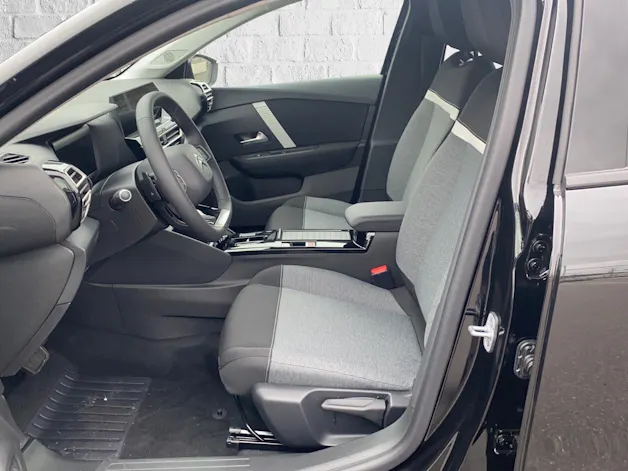 Citroën C4 1.2 PureTech Swiss Edition