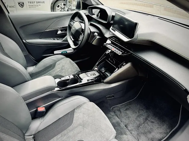 Peugeot 208 e-GT Pack