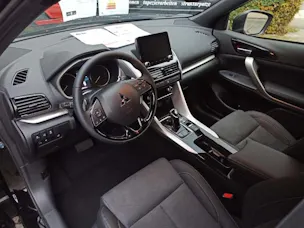 Mitsubishi Eclipse Cross 2.4 PHEV Style Business 4x4