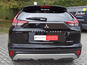 Mitsubishi Eclipse Cross 2.4 PHEV Style Business 4x4