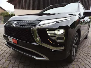 Mitsubishi Eclipse Cross 2.4 PHEV Style Business 4x4