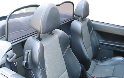MITSUBISHI COLT 9