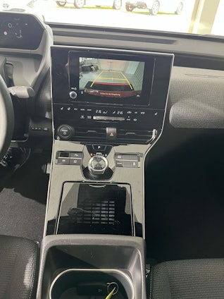 Vehicle image 7 Vehicle image 7