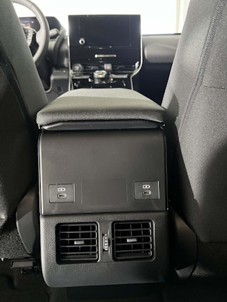 Vehicle image 10 Vehicle image 10