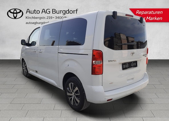 Vehicle image 2 Vehicle image 2