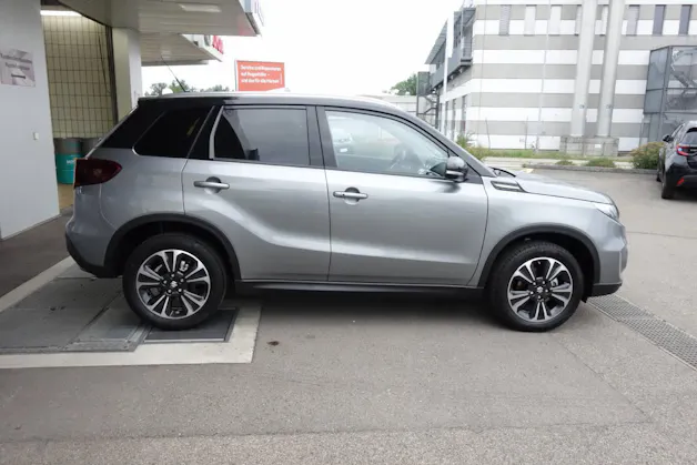 Suzuki Vitara 1.4 T Compact Top Hybrid 4x4