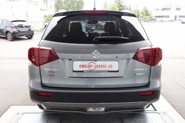 Vehicle image 2 Vehicle image 2