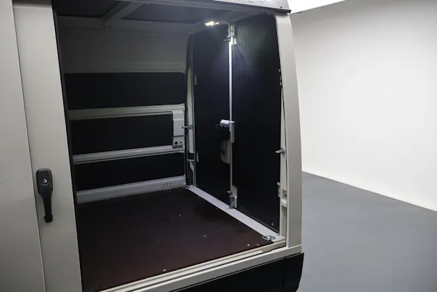 Piaggio Porter Van 1.5 CNG Pro Long Range