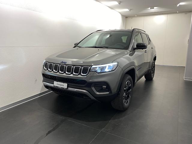 JEEP Compass 1.3 Outdoor 4xe: Jetzt Probefahrt buchen!