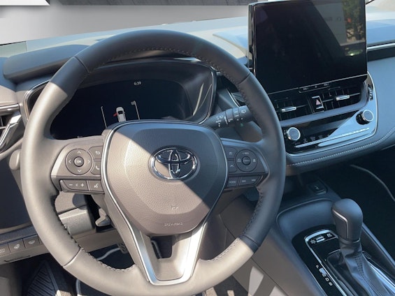 Vehicle image 10 Vehicle image 10