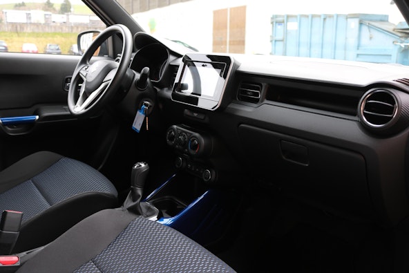 Vehicle image 7