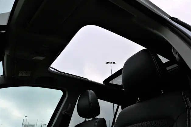 Suzuki S-Cross 1.5 Compact Top Hybrid 4x4