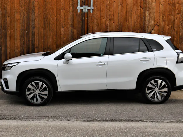 Suzuki S-Cross 1.5 Compact Top Hybrid 4x4