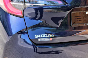Suzuki Swace 1.8 Compact Top Hybrid