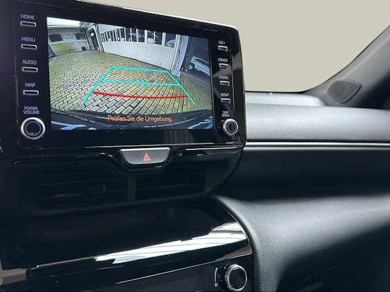 Vehicle image 13 Vehicle image 13