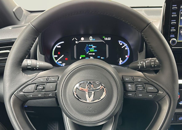 Vehicle image 15 Vehicle image 15