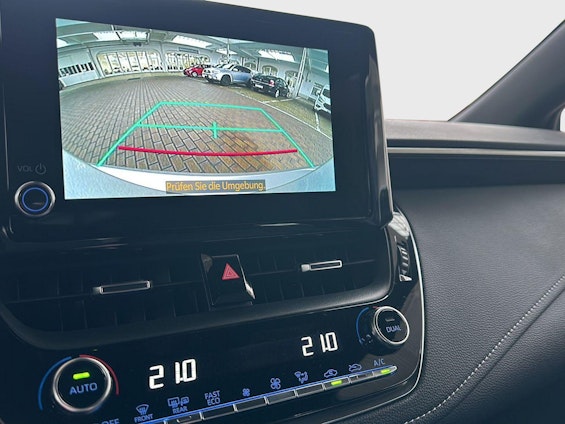 Vehicle image 12 Vehicle image 12