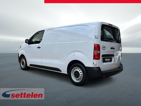 Vehicle image 6 Vehicle image 6