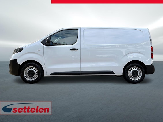 Vehicle image 8 Vehicle image 8