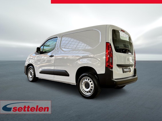 Vehicle image 7 Vehicle image 7