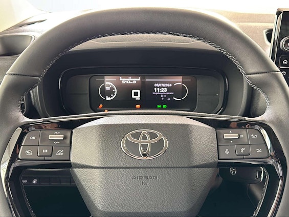 Vehicle image 13 Vehicle image 13