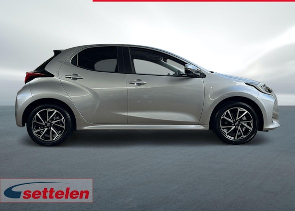 Vehicle image 3 Vehicle image 3