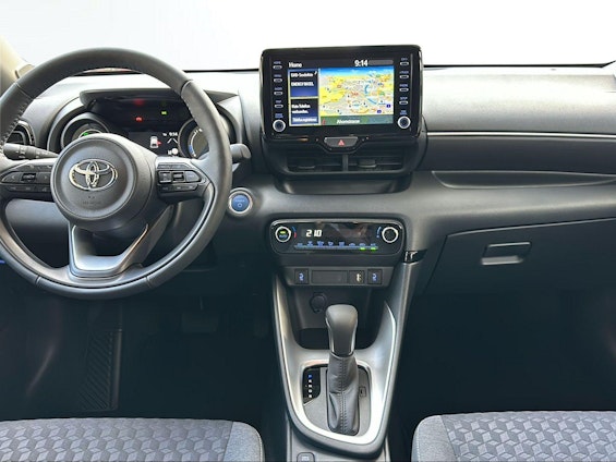 Vehicle image 11 Vehicle image 11