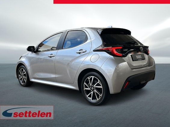 Vehicle image 7 Vehicle image 7