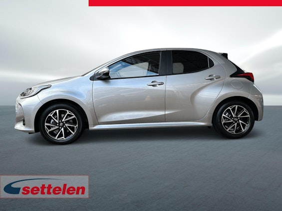 Vehicle image 8 Vehicle image 8