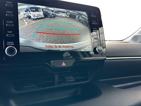 Vehicle image 14 Vehicle image 14