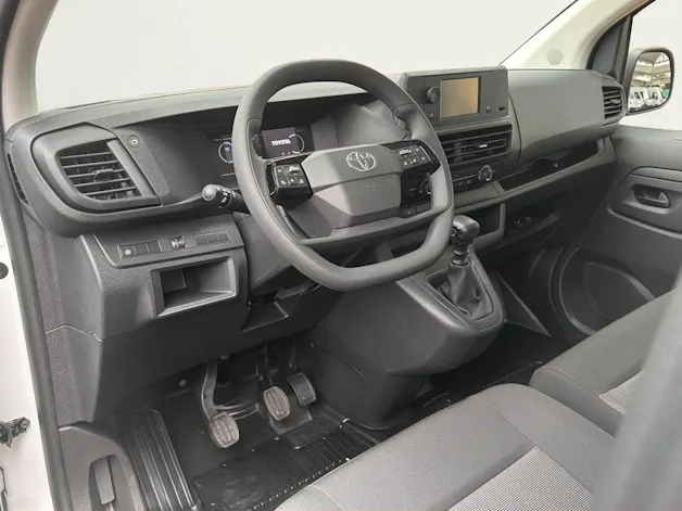 Toyota PROACE Kab.-Ch. H1 L1 2.0 D mit Alubrücke
