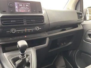 Toyota PROACE Kab.-Ch. H1 L1 2.0 D mit Alubrücke