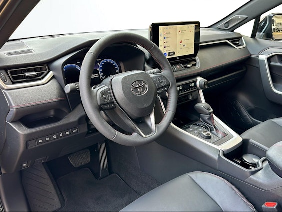 Vehicle image 10 Vehicle image 10