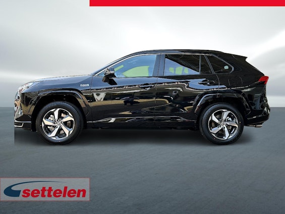 Vehicle image 8 Vehicle image 8