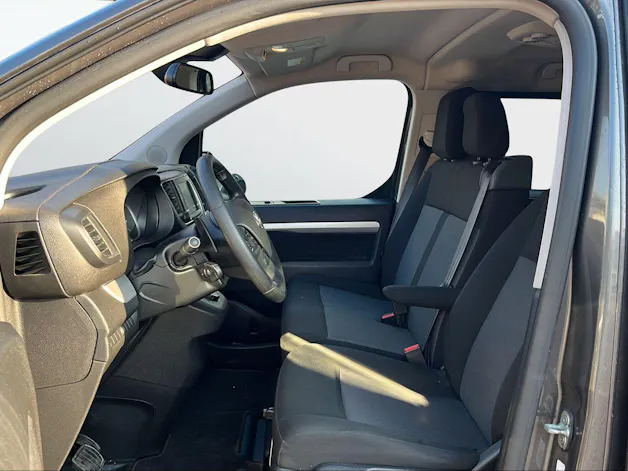 Toyota PROACE Verso L1 2.0 D Shuttle