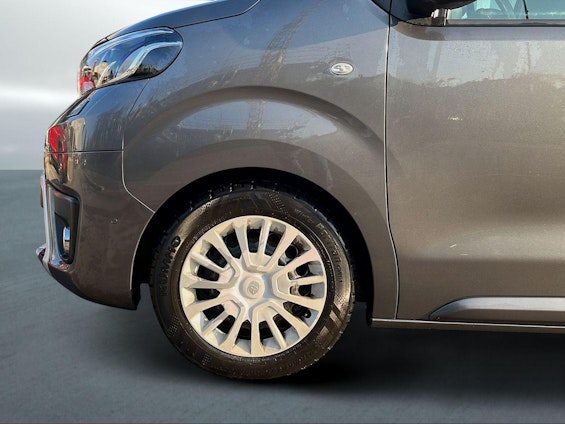 Vehicle image 2 Vehicle image 2