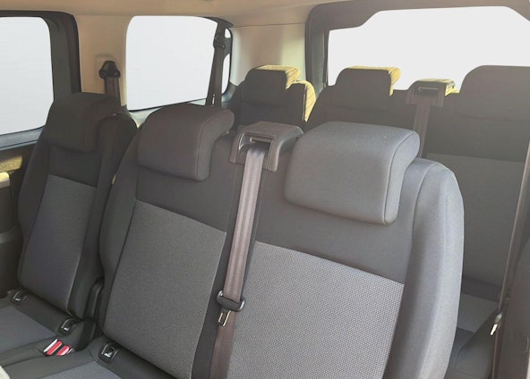 Vehicle image 8 Vehicle image 8