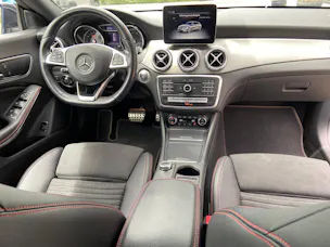Mercedes-Benz CLA 250 AMG Line 4m Shooting Brake