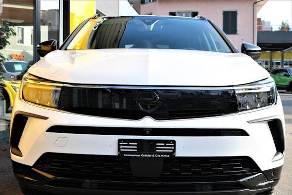 Vehicle image 13 Vehicle image 13