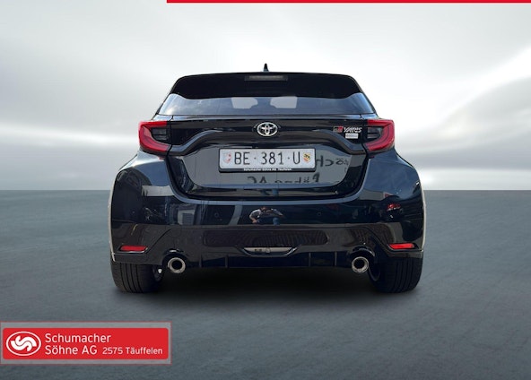 Vehicle image 4 Vehicle image 4