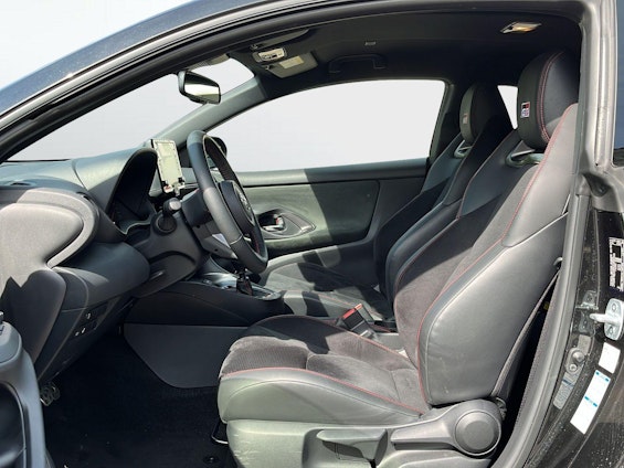 Vehicle image 8 Vehicle image 8