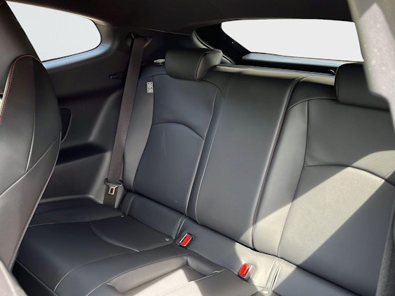 Vehicle image 9 Vehicle image 9