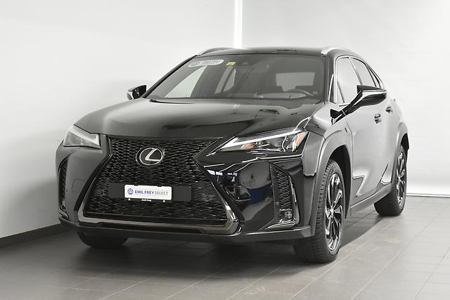 LEXUS UX 250h F-Line: Jetzt Probefahrt buchen!