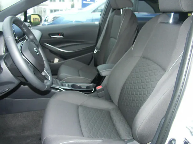Suzuki Swace 1.8 Compact Top Hybrid