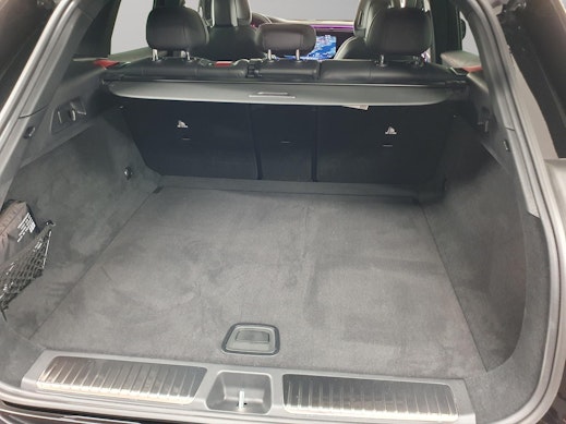 MERCEDES-BENZ EQE 43 AMG 4matic 3