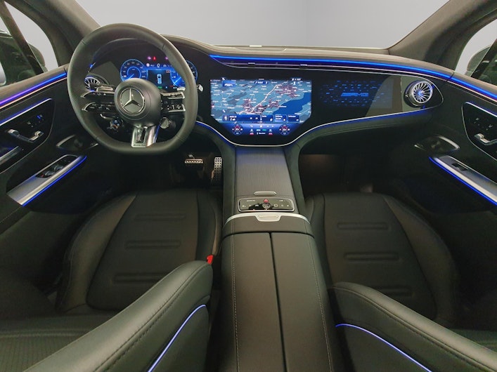 Vehicle image MERCEDES-BENZ EQE 43 AMG
