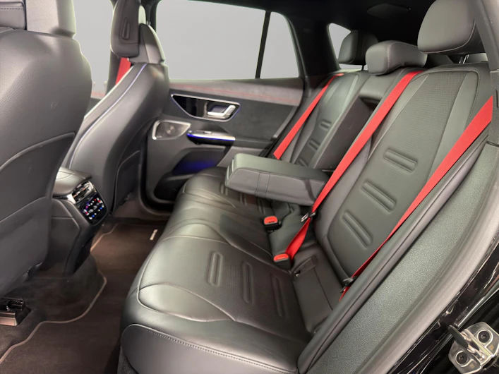 immagine del veicolo MERCEDES-BENZ EQE 43 AMG